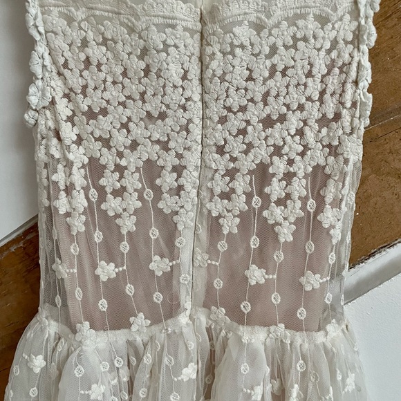 Angel Eye of London tulle and beaded dress - Picture 5 of 5